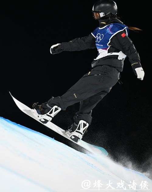 冬奥会单板滑雪女子大跳台决赛 张小楠获得第五名 冬奥会单板滑雪女子大跳台决赛 张小楠获得第五名