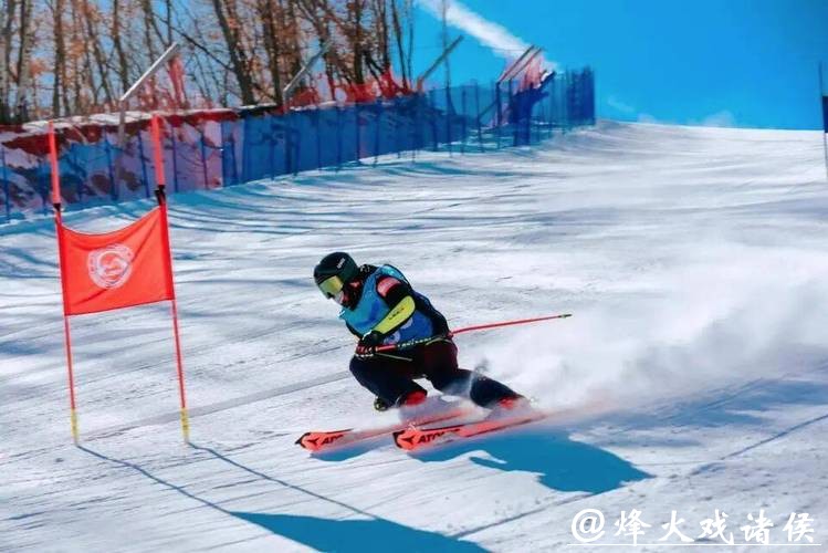 携手培育冰雪运动好苗子，沪蒙青少年滑雪交流赛成功举办
